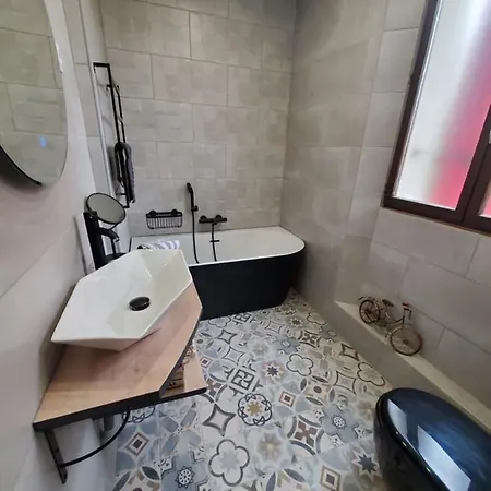 Les Orangers 히에레