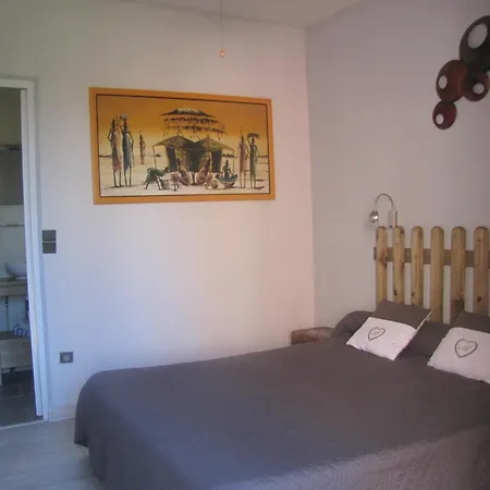 Les Orangers Hotel