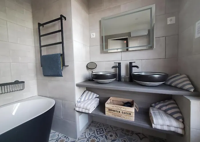 Les Orangers הייר