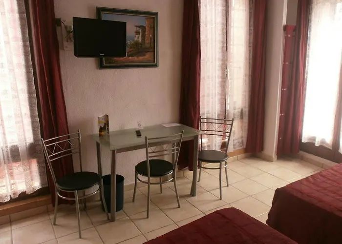 Les Orangers הייר